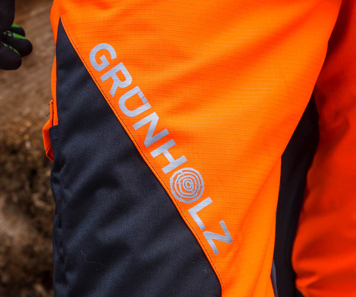 Partner - Unsere Eigenmarke GRÜNHOLZ® - Green Performance Workwear Partner - Unsere Eigenmarke GRÜNHOLZ® - Green Performance Workwear